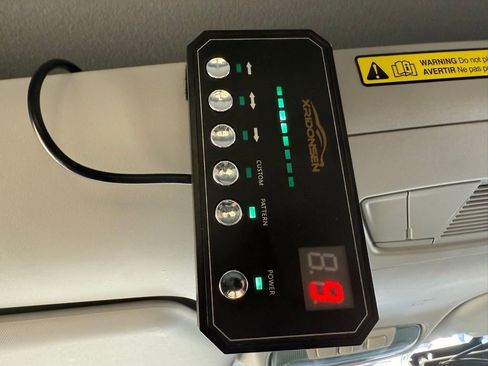 Used 2018 Ford Transit Connect XLT image 32