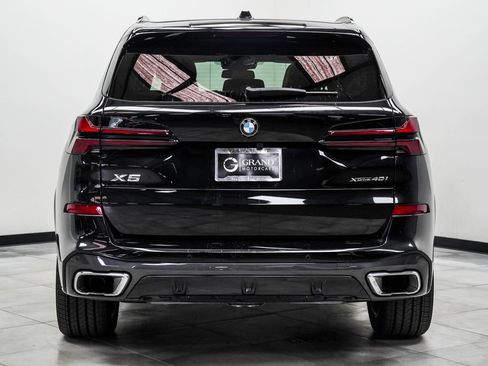 Used 2026 BMW X5 xDrive40i AWD/4WD image 9