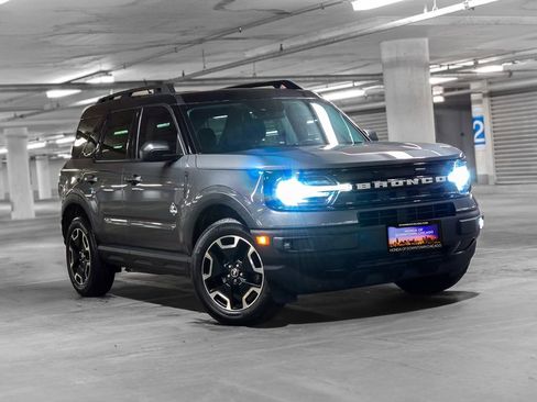 Used 2022 Ford Bronco Sport Outer Banks w/ Tech Package image 4