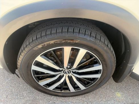 Used 2023 Nissan Pathfinder Platinum w/ Cargo Package AWD/4WD image 61
