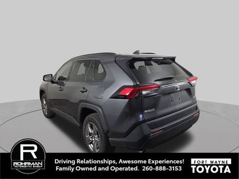 Used 2024 Toyota RAV4 XLE FWD image 9
