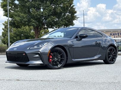 New 2025 Toyota GR86 Premium