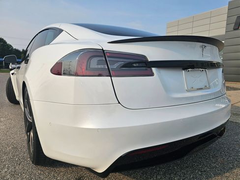 Used 2021 Tesla Model S Plaid AWD/4WD image 3