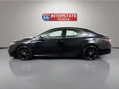 Certified 2023 Toyota Camry XSE w/ Cold Weather Package AWD/4WD image 4
