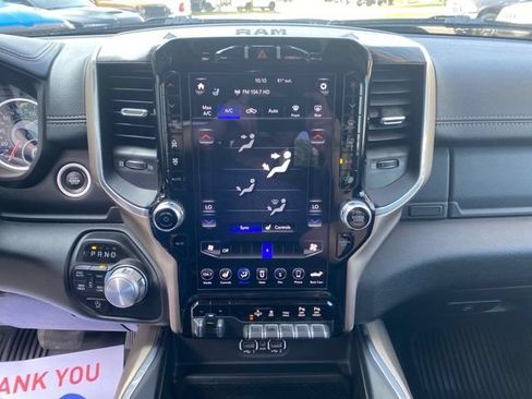 Used 2020 RAM 1500 Laramie AWD/4WD image 17