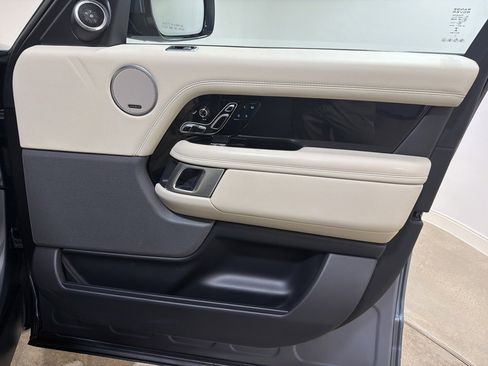 Used 2022 Land Rover Range Rover Westminster Edition image 23