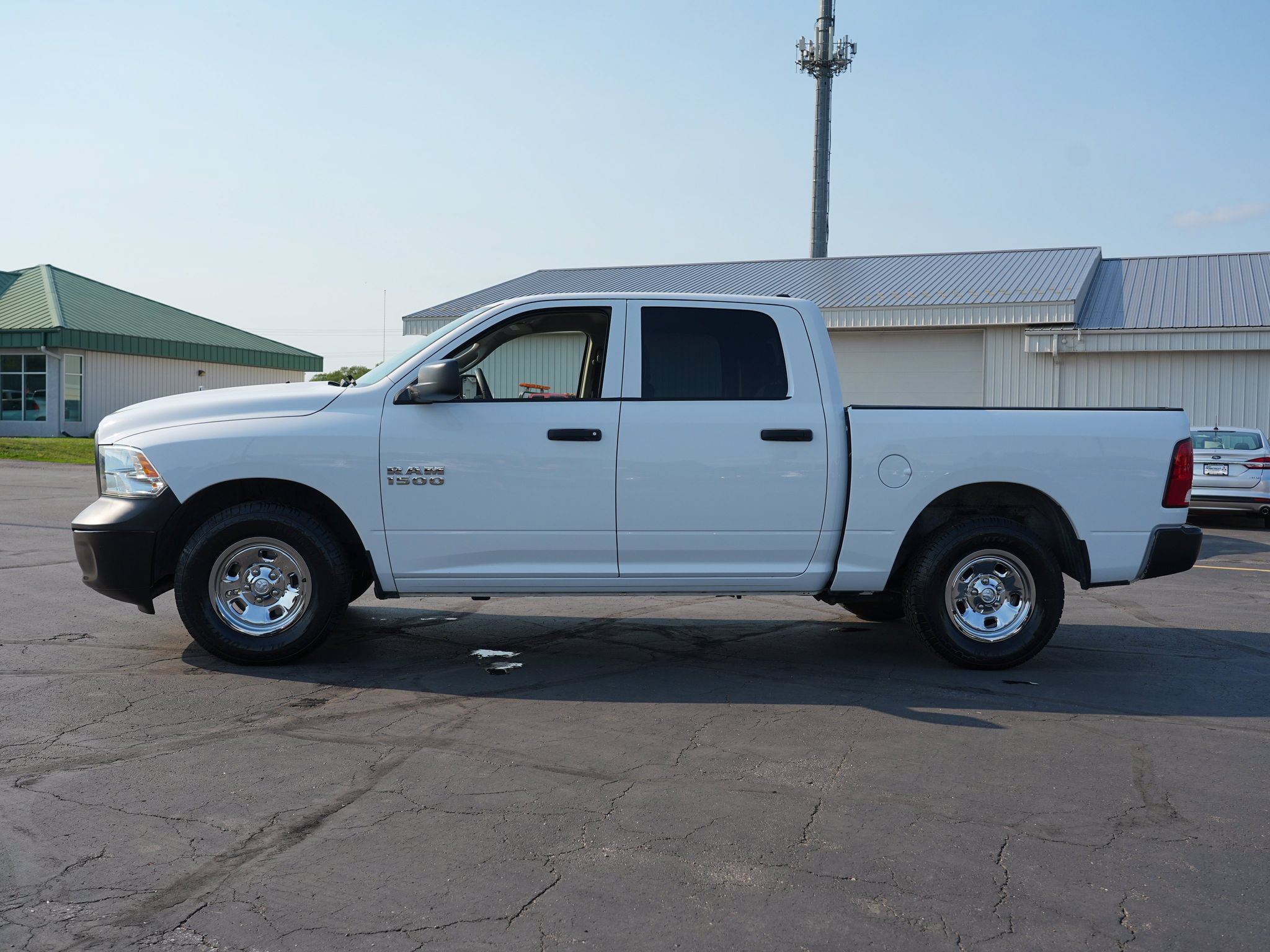 Used 2018 RAM 1500 Tradesman w/ Popular Equipment Group RWD image 7