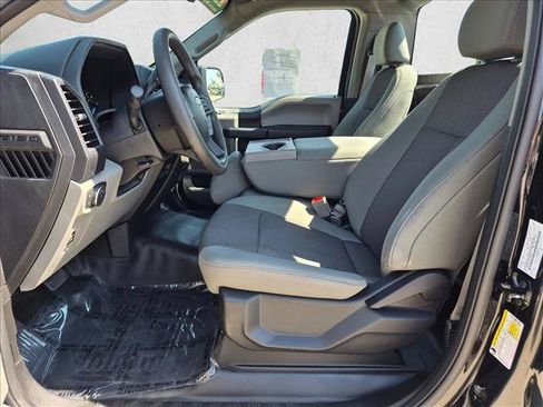 Used 2018 Ford F150 XL w/ Equipment Group 101A Mid AWD/4WD image 15