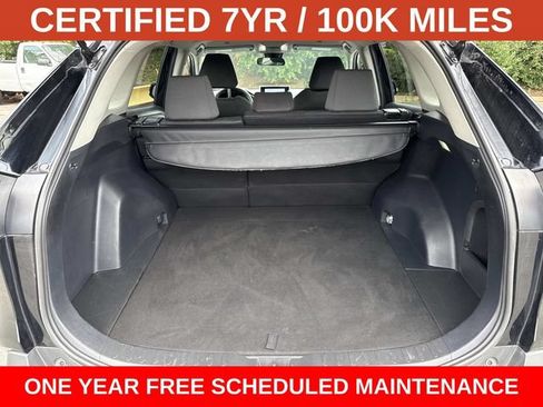 Used 2025 Toyota RAV4 XLE AWD/4WD image 12