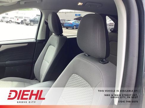 Used 2022 Ford Escape SE w/ Cold Weather Package AWD/4WD image 18