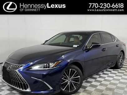 New 2025 Lexus ES 350 w/ Premium Package