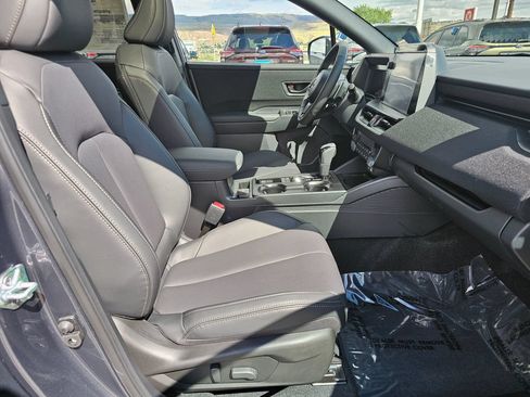 New 2026 Subaru Outback Limited AWD/4WD image 18