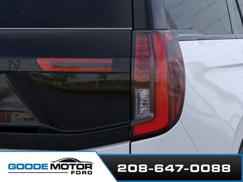 New 2026 Ford Expedition Platinum image 21