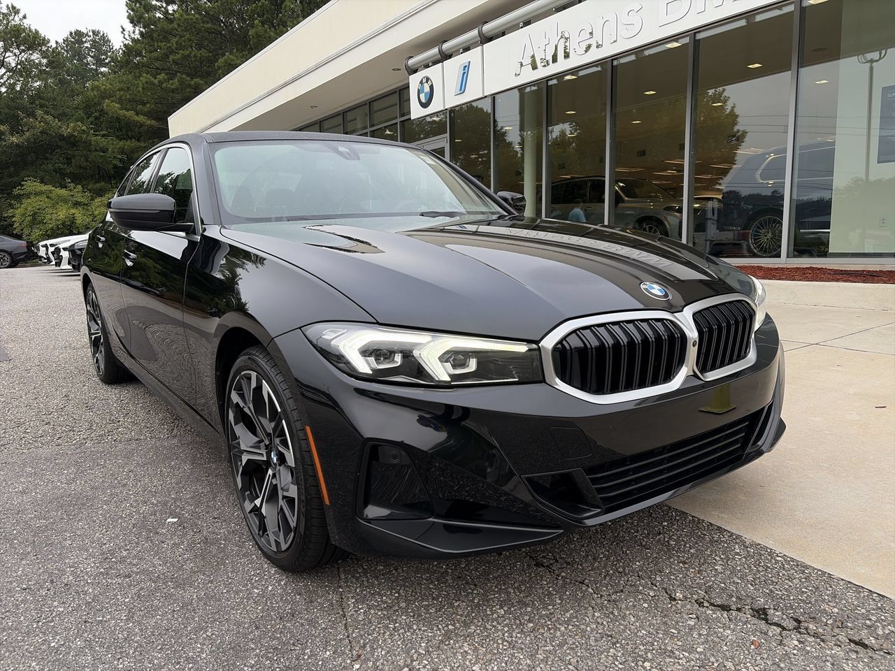 Certified 2026 BMW 330i Sedan RWD image 1