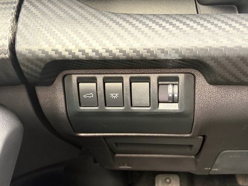 Used 2024 Subaru Ascent Premium w/ Convenience Package AWD/4WD image 12