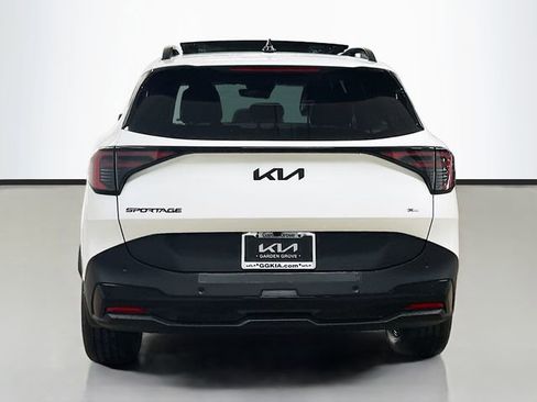 New 2026 Kia Sportage X-Line image 6