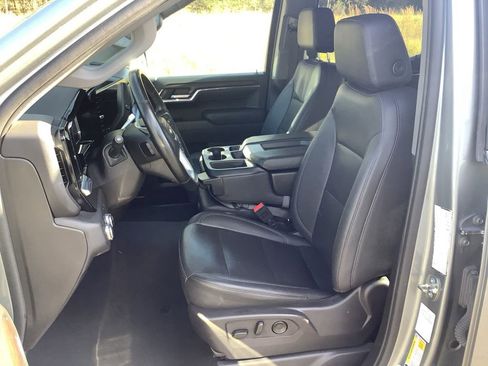 Used 2024 GMC Sierra 1500 SLT image 28