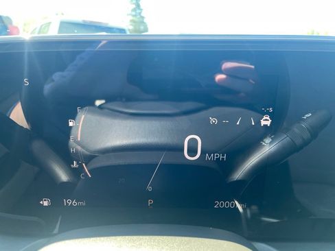 Certified 2024 Buick Encore GX Preferred AWD/4WD image 14