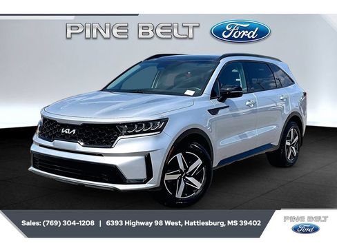 Used 2022 Kia Sorento S w/ Panoramic Sunroof Package FWD image 10