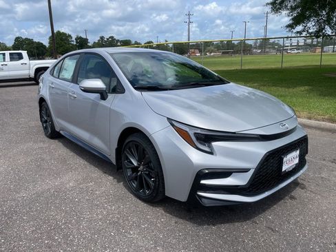 New 2026 Toyota Corolla SE image 1