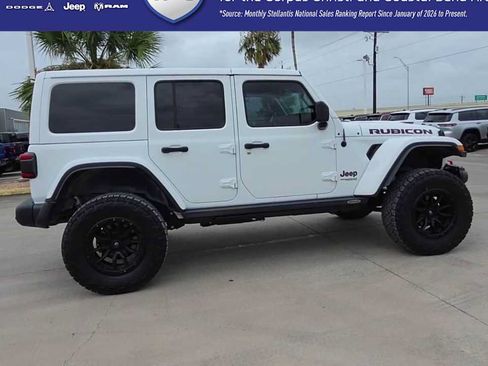 Used 2020 Jeep Wrangler Unlimited Rubicon AWD/4WD image 9