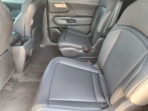 New 2027 Kia Telluride S image 21