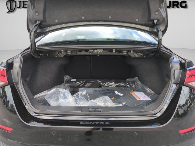 Certified 2025 Nissan Sentra SR w/ SR Premium Package FWD image 14