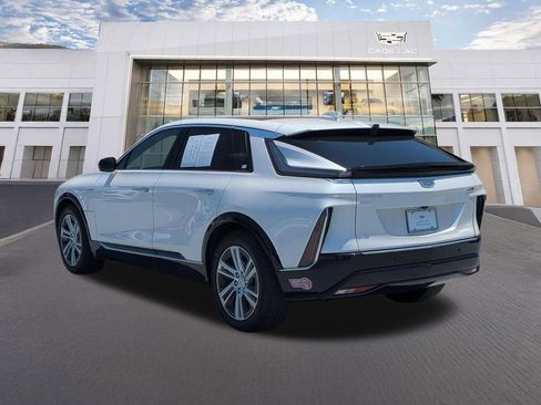 Certified 2024 Cadillac Lyriq Tech RWD image 7