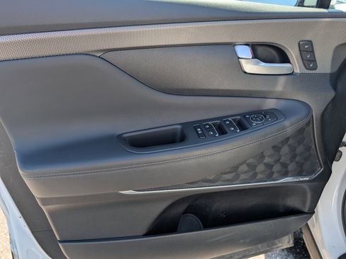 Used 2020 Hyundai Santa Fe Limited AWD/4WD image 12