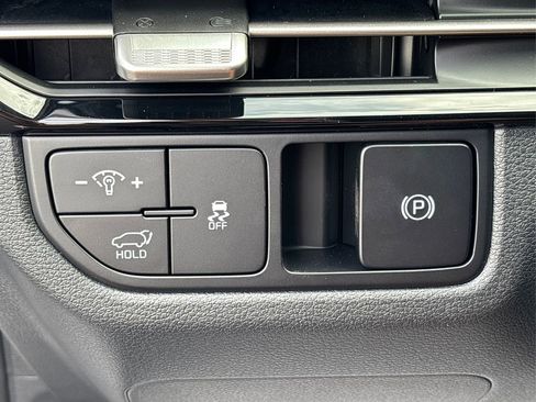 New 2026 Kia Sportage EX image 28