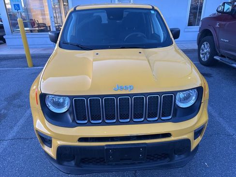 Used 2023 Jeep Renegade Latitude image 13