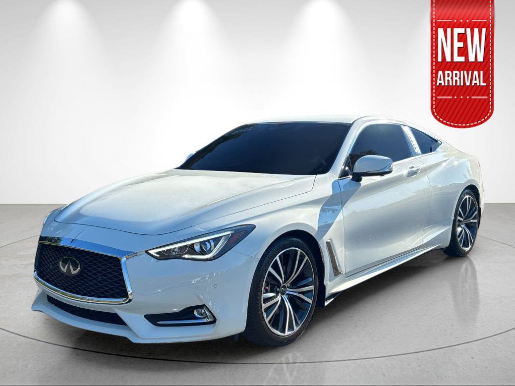 Used 2022 INFINITI Q60 3.0t Luxe w/ Essential Package RWD image 1