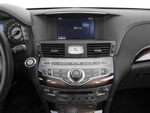 Used 2016 INFINITI Q70 L 3.7 w/ Deluxe Touring Package image 61