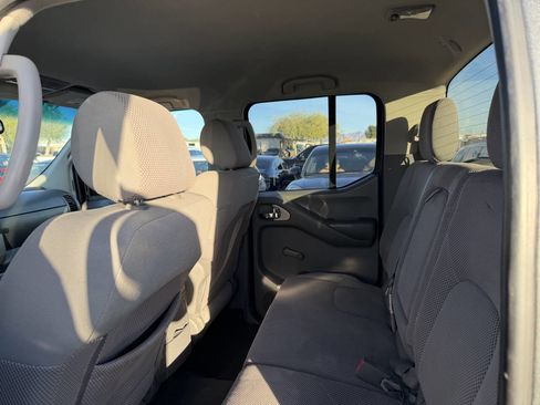 Used 2007 Nissan Frontier SE image 19