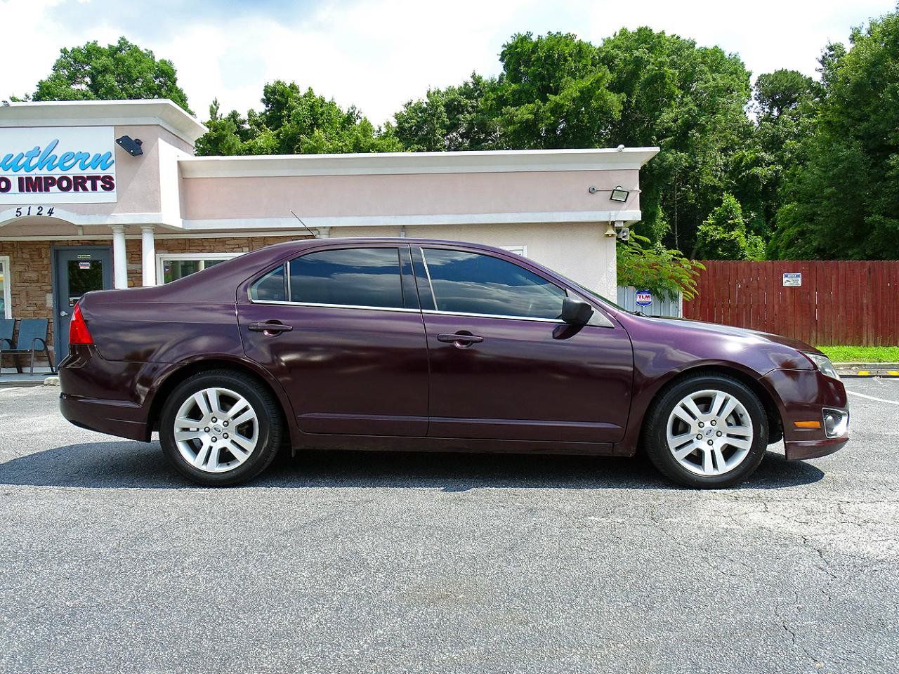 Used 2011 Ford Fusion SE FWD image 11