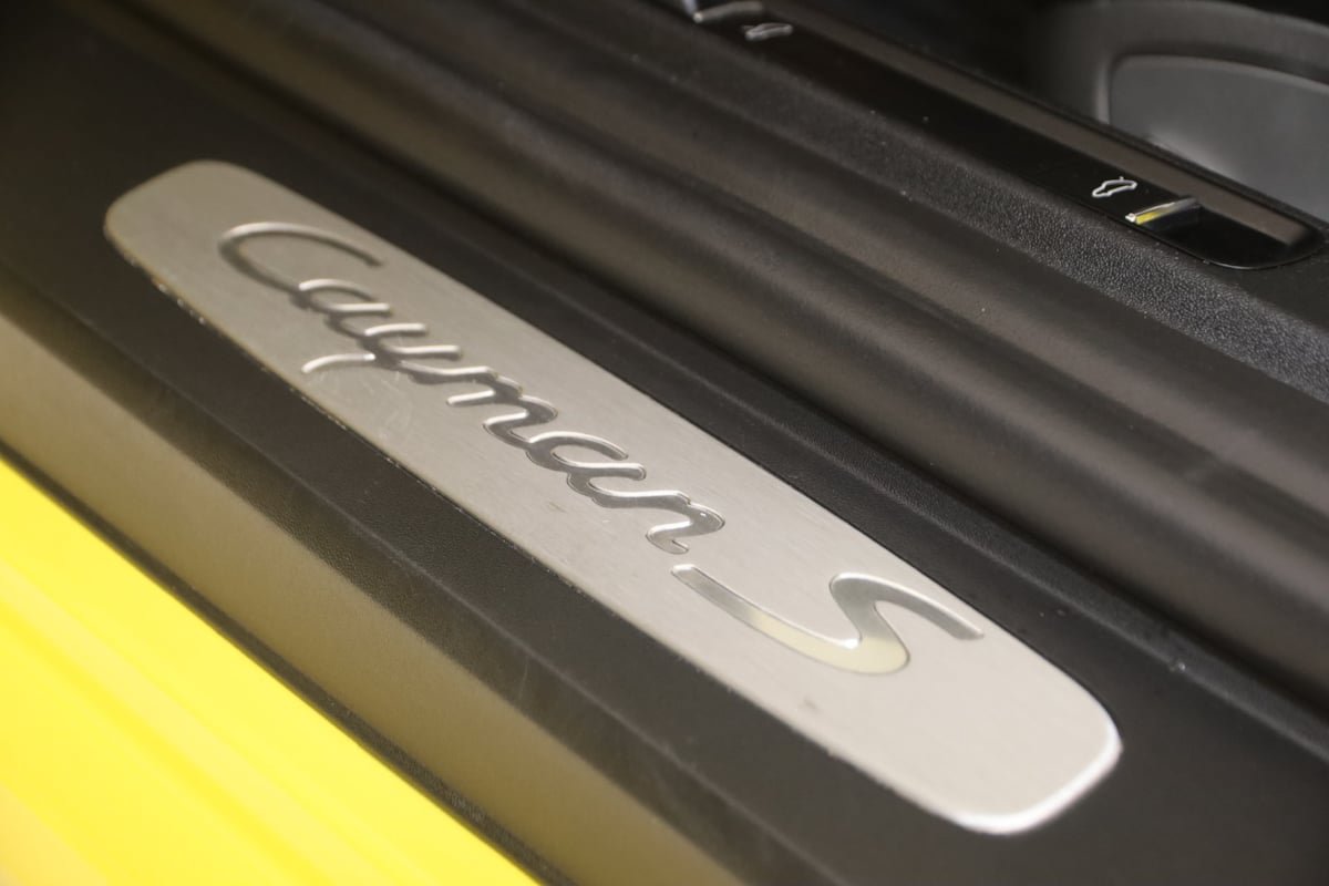 Used 2014 Porsche Cayman S RWD image 28