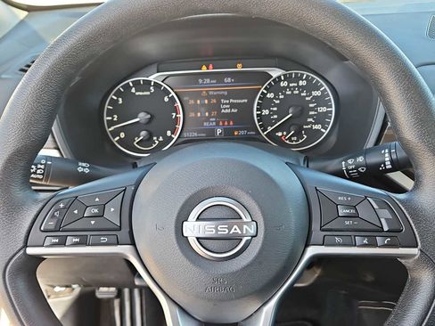 Used 2023 Nissan Altima 2.5 SV image 26