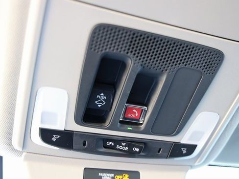 New 2025 Honda Accord SE image 24