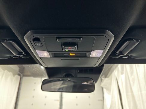 Used 2025 Toyota 4Runner TRD Off-Road Premium w/ Tow Technology Package image 40