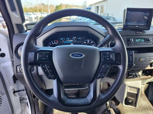 Used 2022 Ford F650 2WD Regular Cab Super Duty image 17