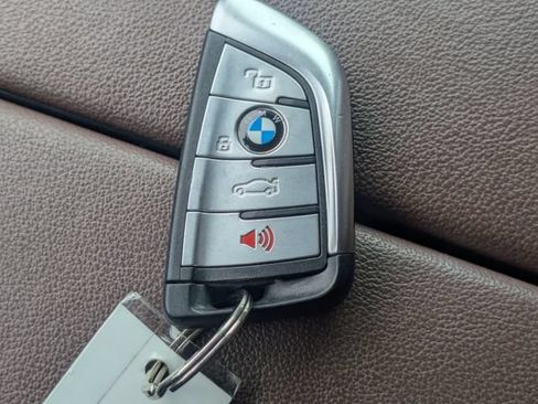 Used 2021 BMW X5 sDrive40i w/ Premium Package RWD image 37