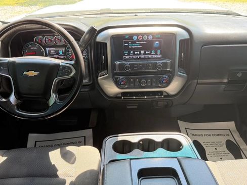 Used 2018 Chevrolet Silverado 2500 LT w/ LT Fleet Convenience Package AWD/4WD image 17