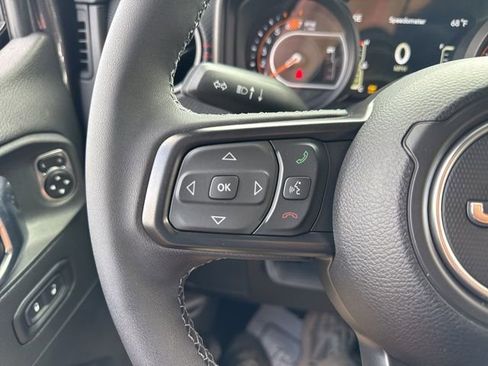 New 2026 Jeep Wrangler Unlimited Rubicon AWD/4WD image 20