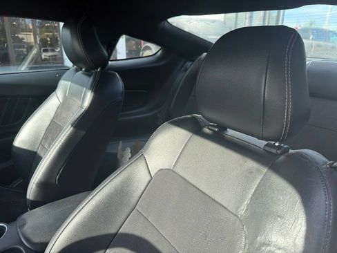 Used 2021 Ford Mustang GT Premium w/ Carbon Sport Interior Package RWD image 10