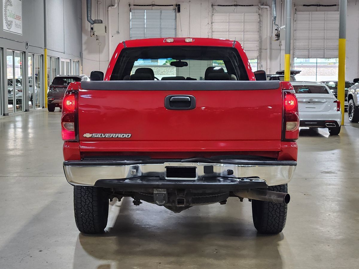 Used 2007 Chevrolet Silverado 3500 LT w/ Heavy-Duty Power Package AWD/4WD image 10