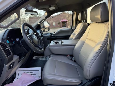 Used 2019 Ford F350 XL w/ XL Value Package image 9