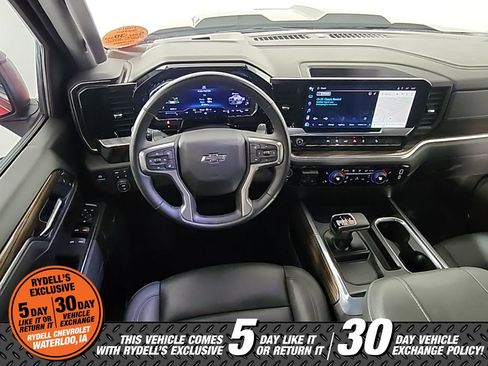 Used 2025 Chevrolet Silverado 1500 LT Trail Boss w/ Convenience Package II image 22