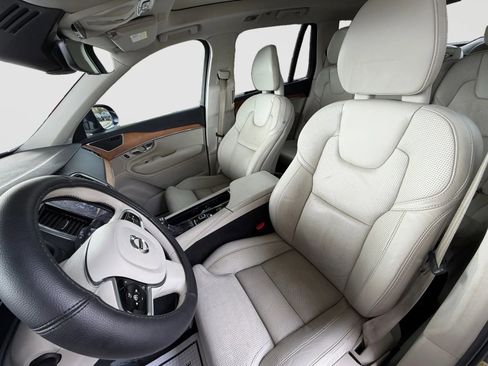 Used 2017 Volvo XC90 T6 Inscription w/ Vision Package image 5