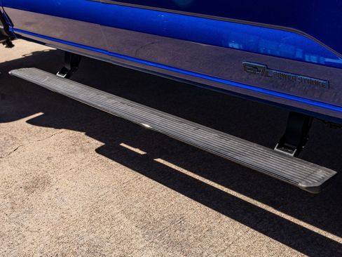 Used 2026 Ford F450 Platinum w/ FX4 Off-Road Package image 13