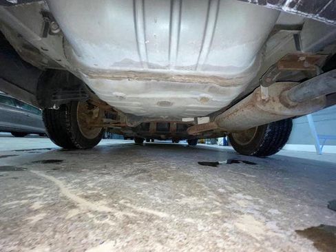 Used 2002 Chrysler Sebring LXi image 14